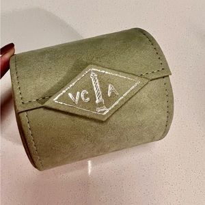 VCA Packaging for Watch or Sweet Alhambra Bracelet